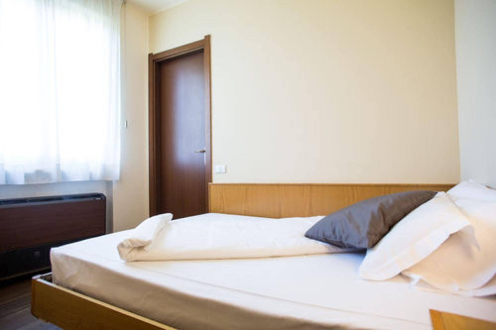 Hotel Speranza Bardolino Luaran gambar