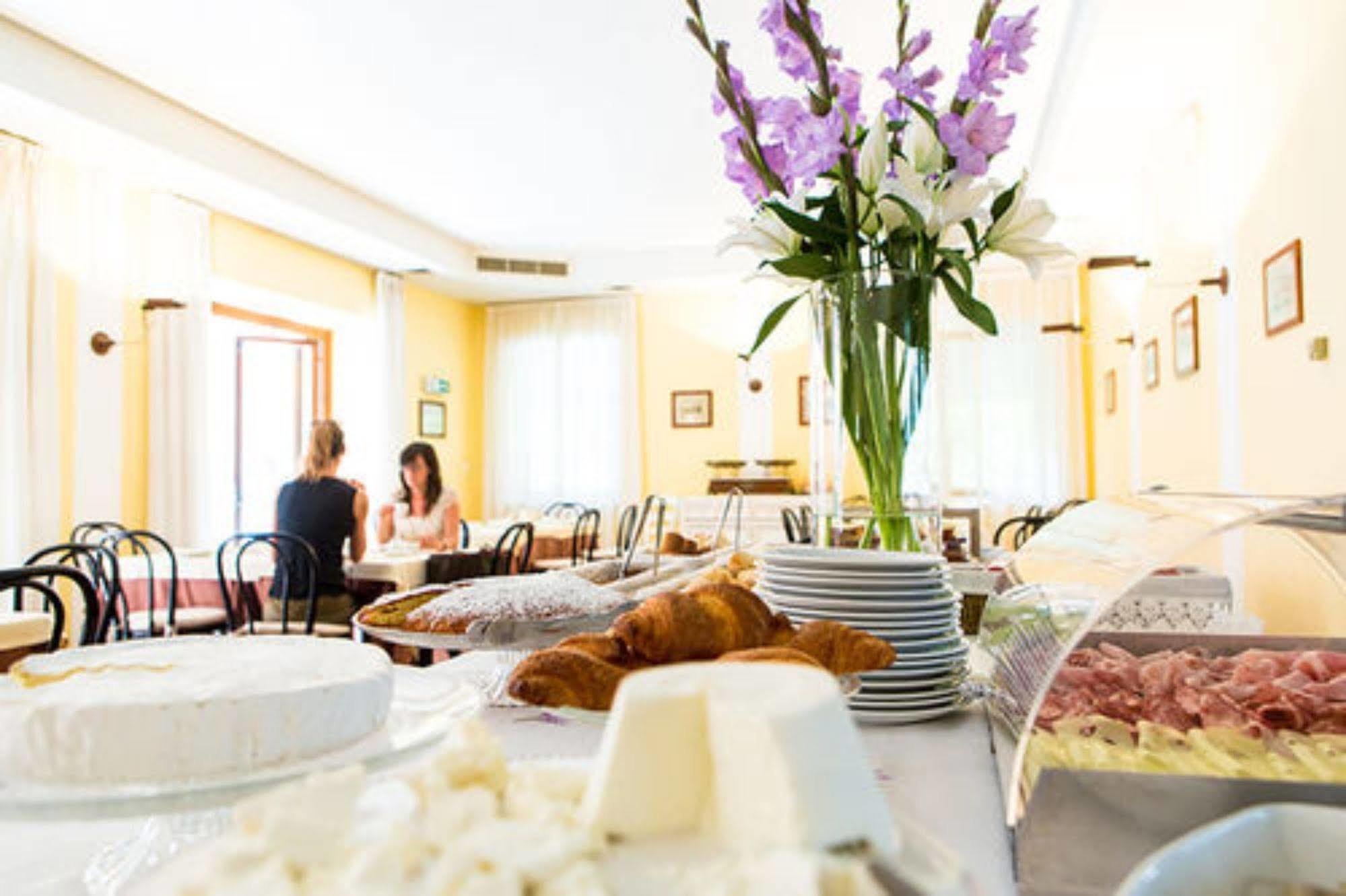 Hotel Speranza Bardolino Luaran gambar